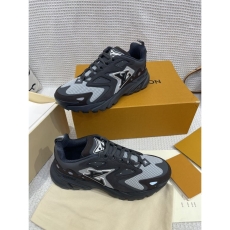 Louis Vuitton Low Shoes